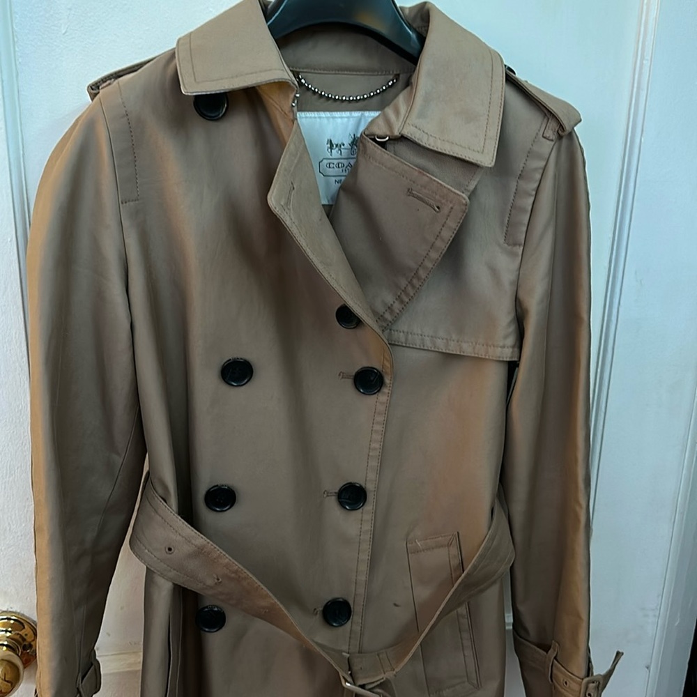 Authentic Coach Short Trench Coat!